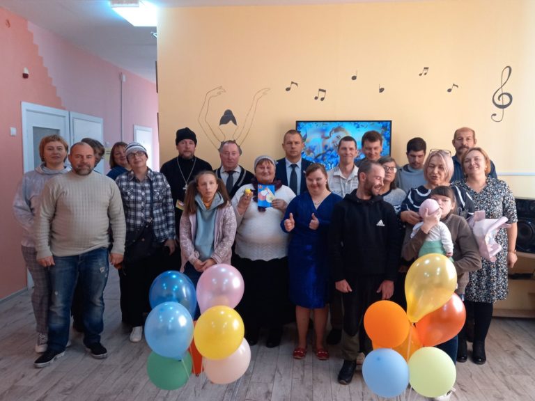 Тепло твоих лучистых глаз