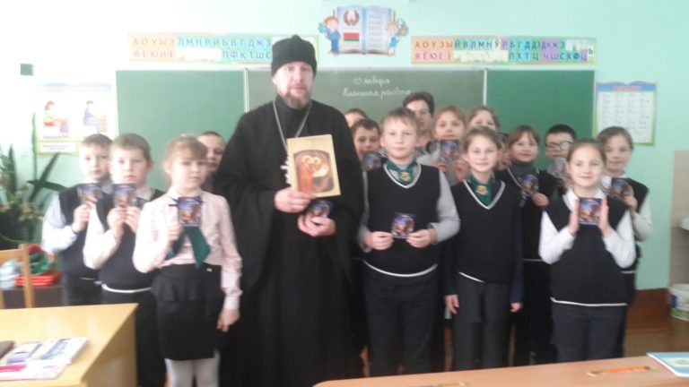 Встреча- беседа, посвящённая празднику Рождества Христова, в Пальминской школе