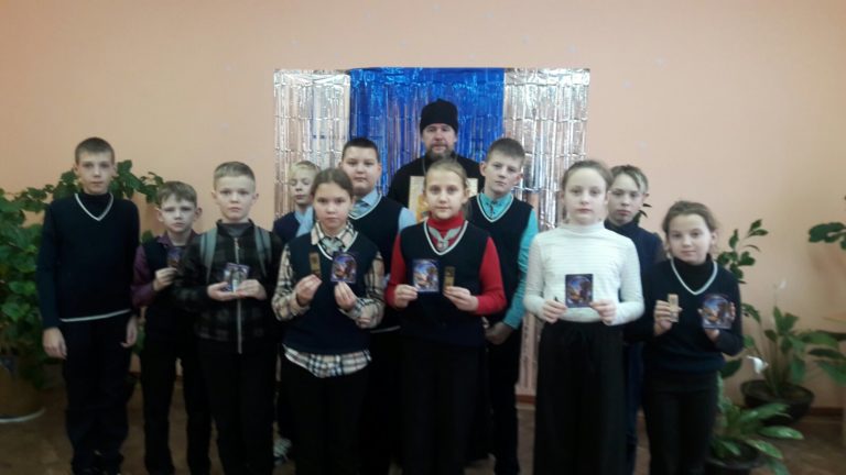 Классный час , посвящённый празднику Рождества Христова