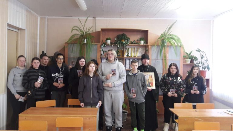В Аграрно-техническом колледже г. Городка прошёл тематический урок посвящённый празднику Святого Богоявления