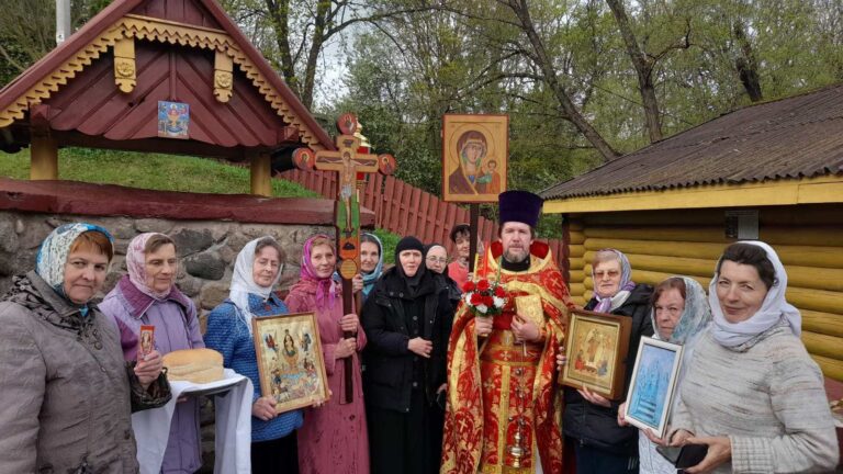 26 апреля в пятницу Светлой седмицы празднуется день иконы Божией Матери «Живоносный Источник»