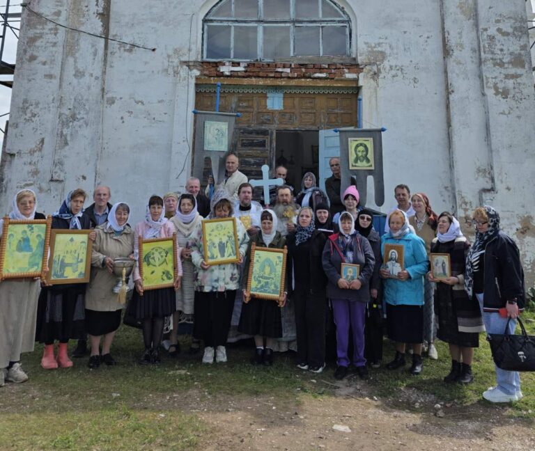 В д.Хвошно Городокского района в храме Вознесения Господня прошёл престольный праздник