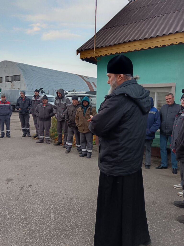 23 октября в городе Городке в коммунальном унитарном предприятии «ЖКХ Городок» прошла встреча с рабочими предприятия