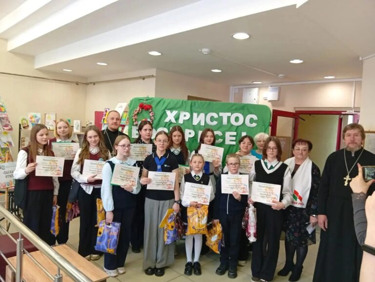 22 апреля в читальном зале Кафедры православной литературы Центральной библиотеки г. Городка состоялись ежегодные Пасхальные образовательные чтения