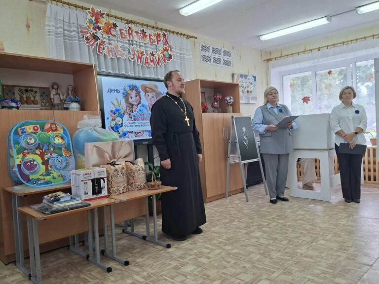1 сентября в ГУО «Городокский районный ЦКРОиР» прошел праздник, посвященный Дню знаний.